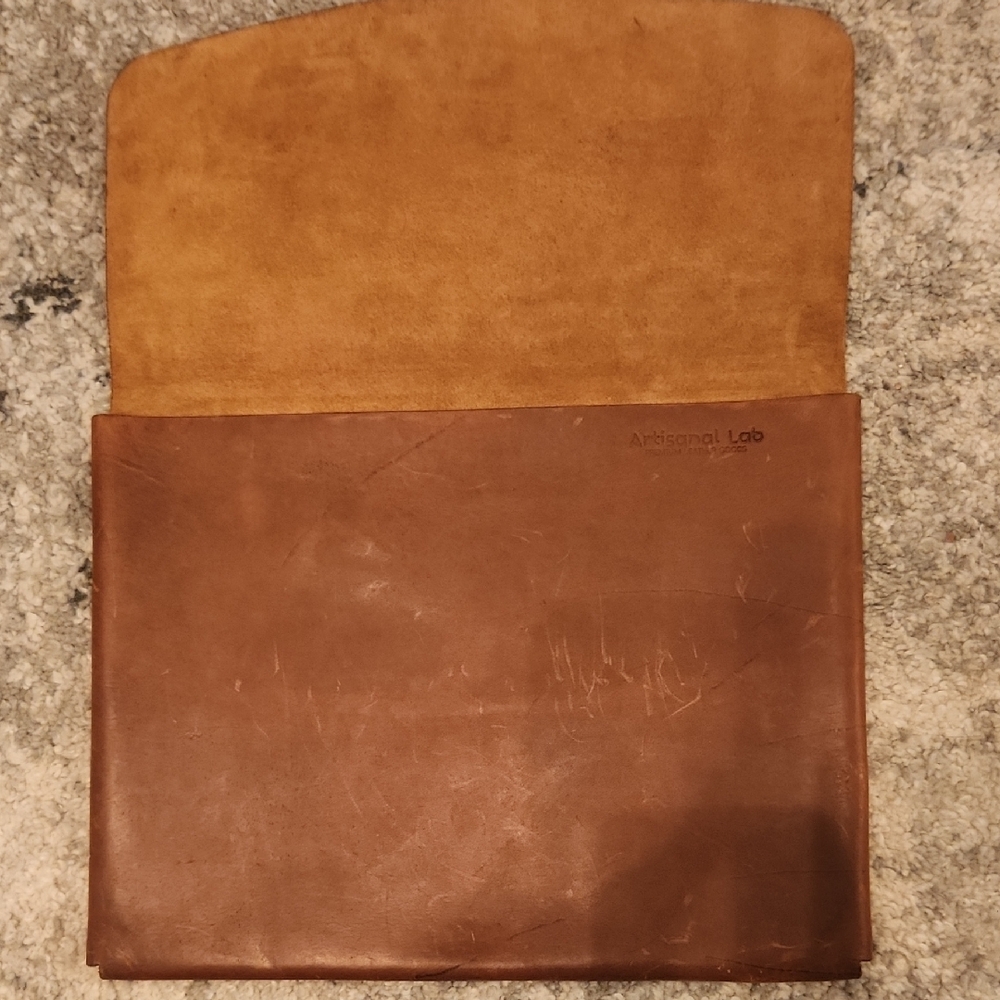 Classic Brown Leather Laptop/tablet Sleeve - Picture 3 of 7